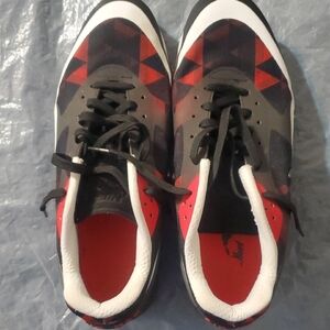 Nike Black and Red Patterned Sneakers